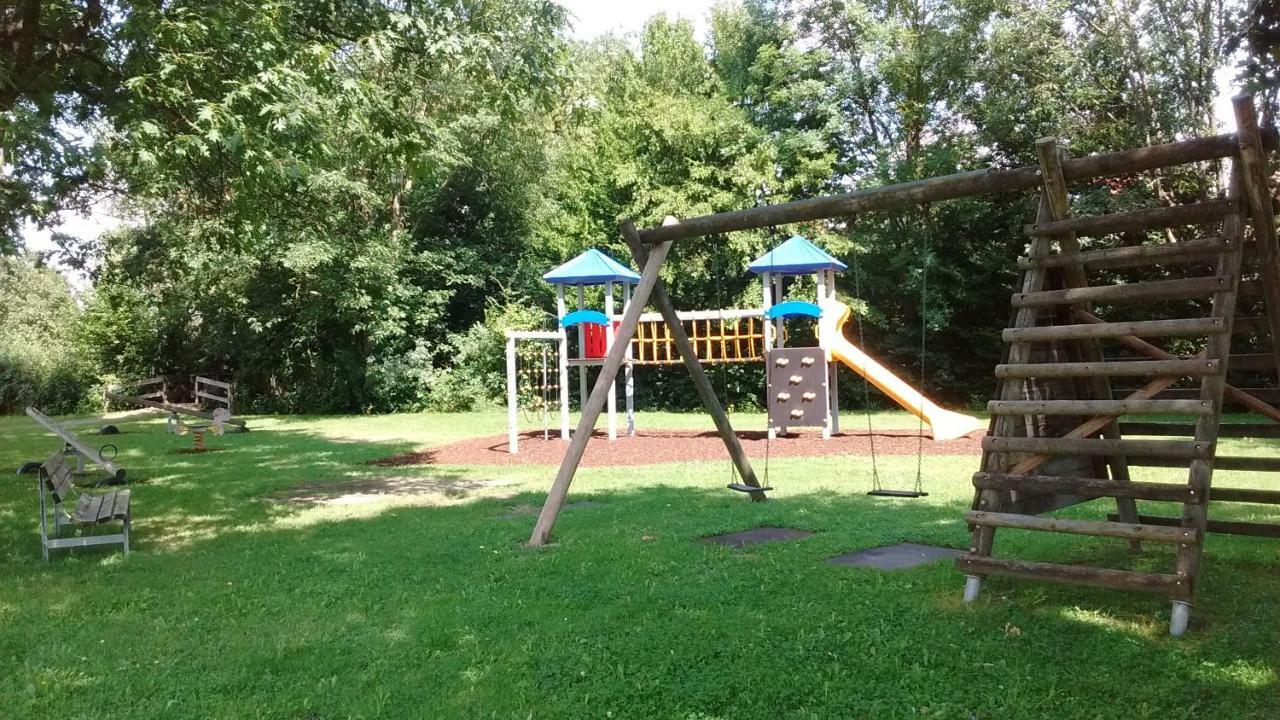 Neuburg an der Kammel Ferienwohnungenaufdemdorf Nahe Legoland מראה חיצוני תמונה
